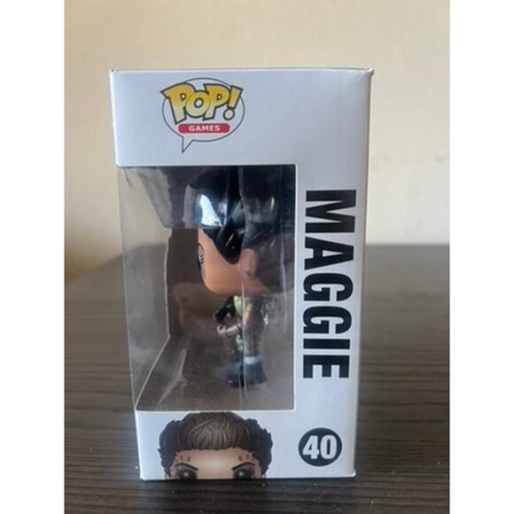 VAULTED Maggie Evolve Funko Pop #40 Video Games Gaming Lumumba 2K Turtle Rock - Picture 2 of 6